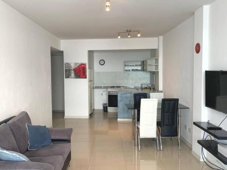 Sunny & Spacious Studio Buenos Aires