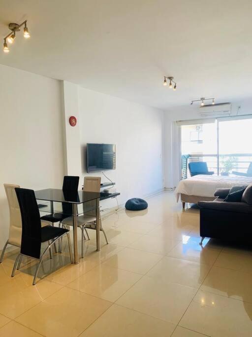 Sunny & Spacious Studio * Buenos Aires